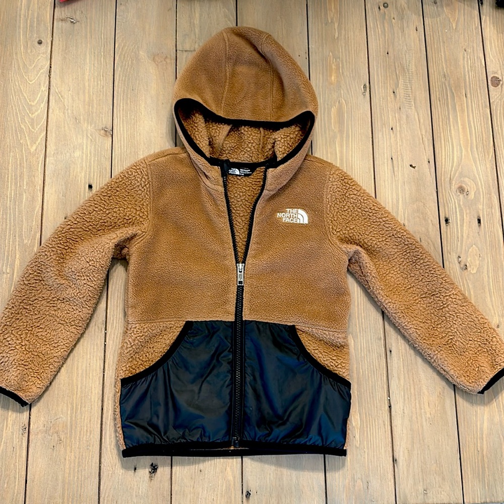 The North Face Kids Foreest Fleece Full Zip Sherpa Jacket, 5T, used